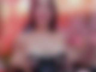 lucianaportec's Live Sex Cam Show