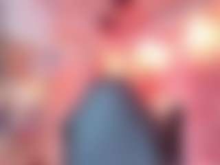 lucianaportec's Live Sex Cam Show
