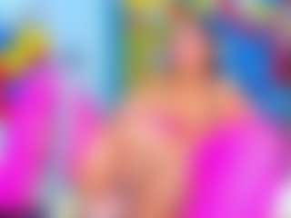 sarayhorny69's Live Sex Cam Show