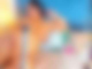 sarayhorny69's Live Sex Cam Show
