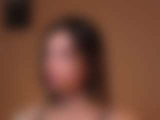 Live cam show with DarlaBelle - Petite on iamadamtest123.com