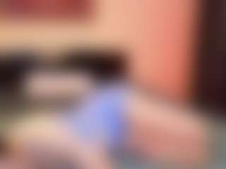 Live cam show with DarlaBelle - Small Ass on LiveSexCams6