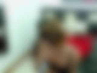 Live cam show with sensual-violet - Tease on madthumbs