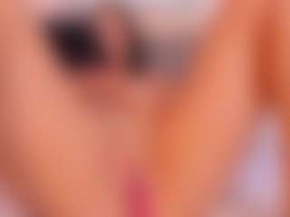 Live cam show with Aly - Big Tits on Camsoda