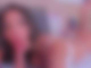 Live cam show with Aly - Fetish on AdultVida.com