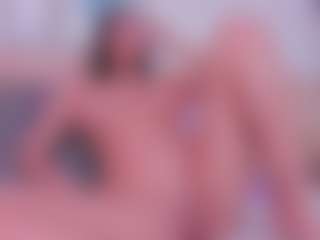 Live cam show with Aly - Squirt on TeamSkeetLive