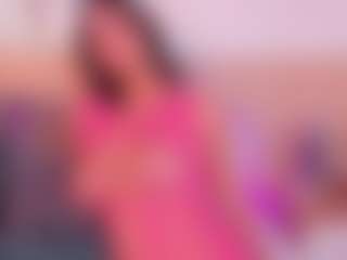Live cam show with Aly - Bedroom Teen (18+) on CamClone