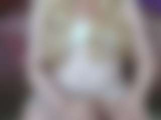 elena-evans's Live Sex Cam Show