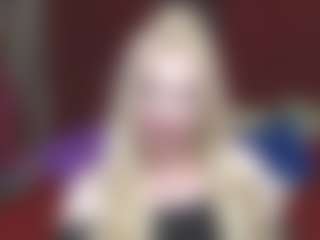Live cam show with elena-evans - Average on StripNow