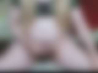 elena-evans's Live Sex Cam Show