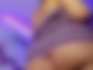 KhelanyIsyy's Live Sex Cam Show