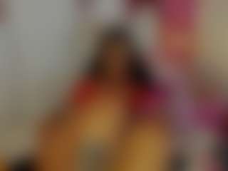 Live cam show with KhelanyIsyy - Black Hair on Camsoda