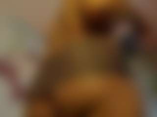 Live cam show with KhelanyIsyy - White on Camversity