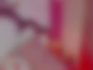Live cam show with KhelanyIsyy - White on Camsoda