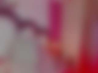 Live cam show with KhelanyIsyy - No Smoking on Camming Site