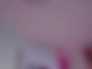 Live cam show with KhelanyIsyy - Brown Eyes on Camsoda