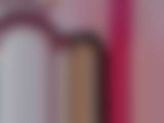 Live cam show with KhelanyIsyy - Tease on Camsoda