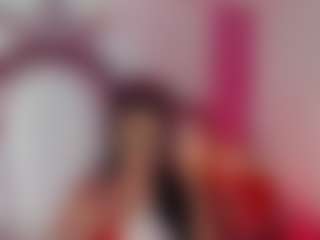 Live cam show with KhelanyIsyy - Nipple Piercings on sexytreat.net