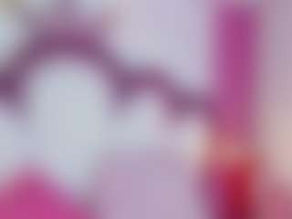 Live cam show with KhelanyIsyy - Nipple Piercings on Soda Cam