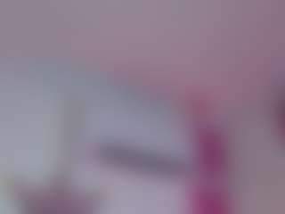 Live cam show with KhelanyIsyy - Brown Eyes on Camsoda