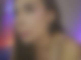 Live cam show with Innanaa - Lush Brown Hair on slutload