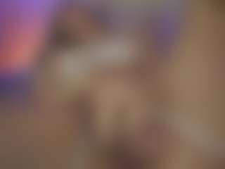 Innanaa's Live Sex Cam Show