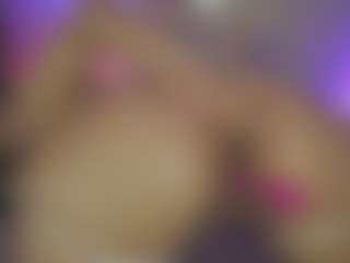 Innanaa's Live Sex Cam Show