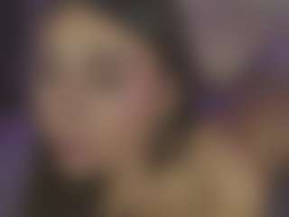 Live cam show with Innanaa - Dominant on madthumbs