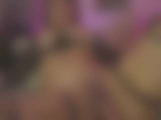 Innanaa's Live Sex Cam Show