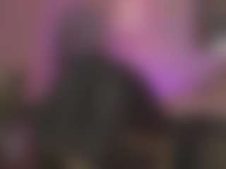 Innanaa's Live Sex Cam Show
