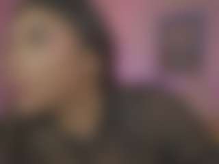 Innanaa's Live Sex Cam Show