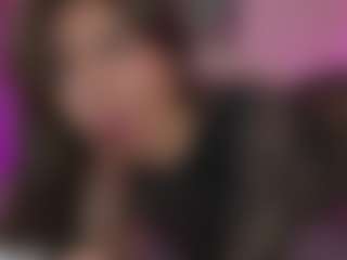 Innanaa's Live Sex Cam Show