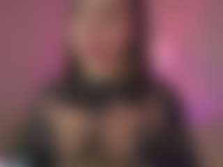 Innanaa's Live Sex Cam Show