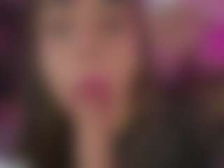 Innanaa's Live Sex Cam Show