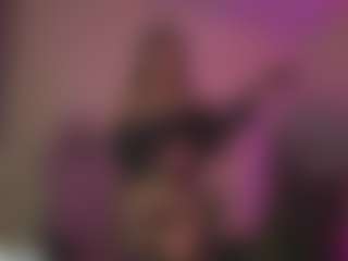 Innanaa's Live Sex Cam Show