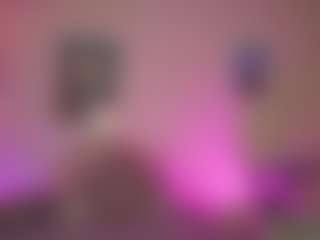 Innanaa's Live Sex Cam Show