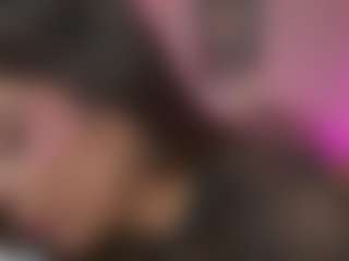 Innanaa's Live Sex Cam Show