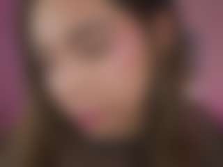 Innanaa's Live Sex Cam Show