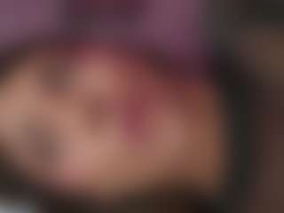 Innanaa's Live Sex Cam Show