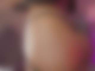 Innanaa's Live Sex Cam Show