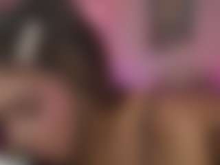 Innanaa's Live Sex Cam Show