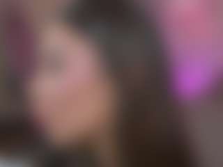 Innanaa's Live Sex Cam Show