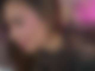 Innanaa's Live Sex Cam Show