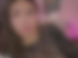 Innanaa's Live Sex Cam Show