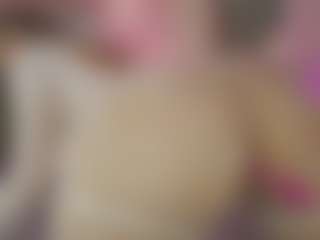 Innanaa's Live Sex Cam Show