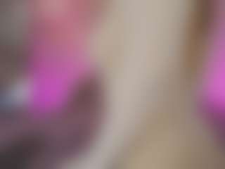 Innanaa's Live Sex Cam Show