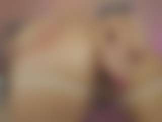 Innanaa's Live Sex Cam Show