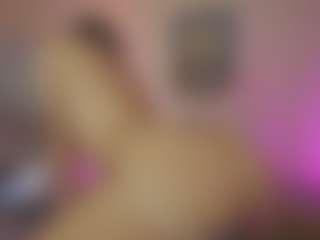 Innanaa's Live Sex Cam Show