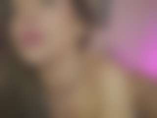 Innanaa's Live Sex Cam Show