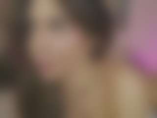 Innanaa's Live Sex Cam Show